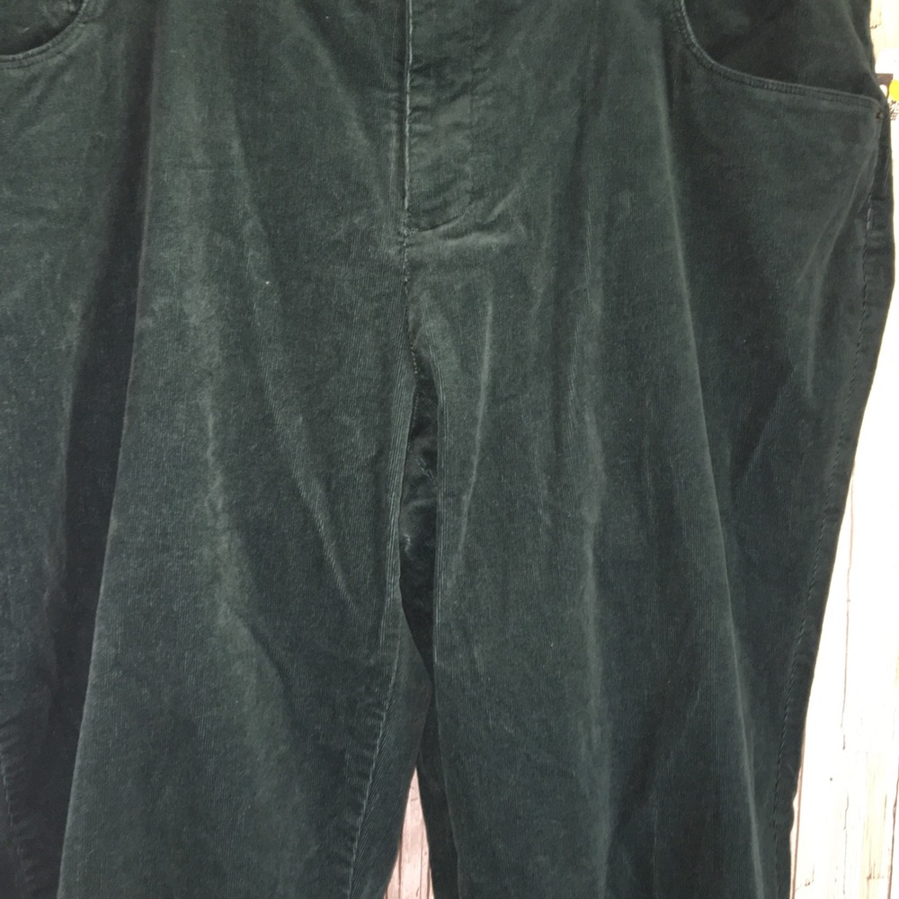 Ava & Viv Green Corduroy Straight Leg Pants - Picture 4 of 6